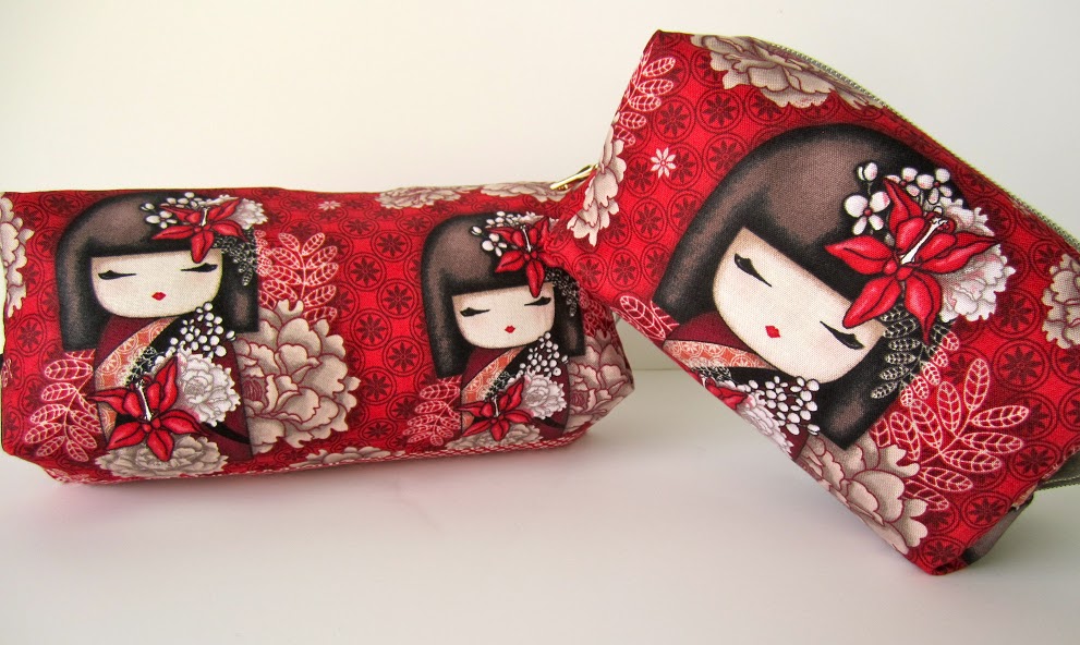 handmade cosmetic accessory bags by sakata